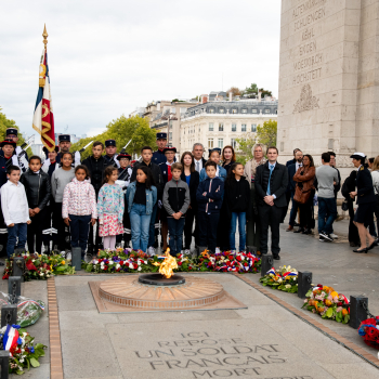 Cérémonie du ravivage de la Flamme